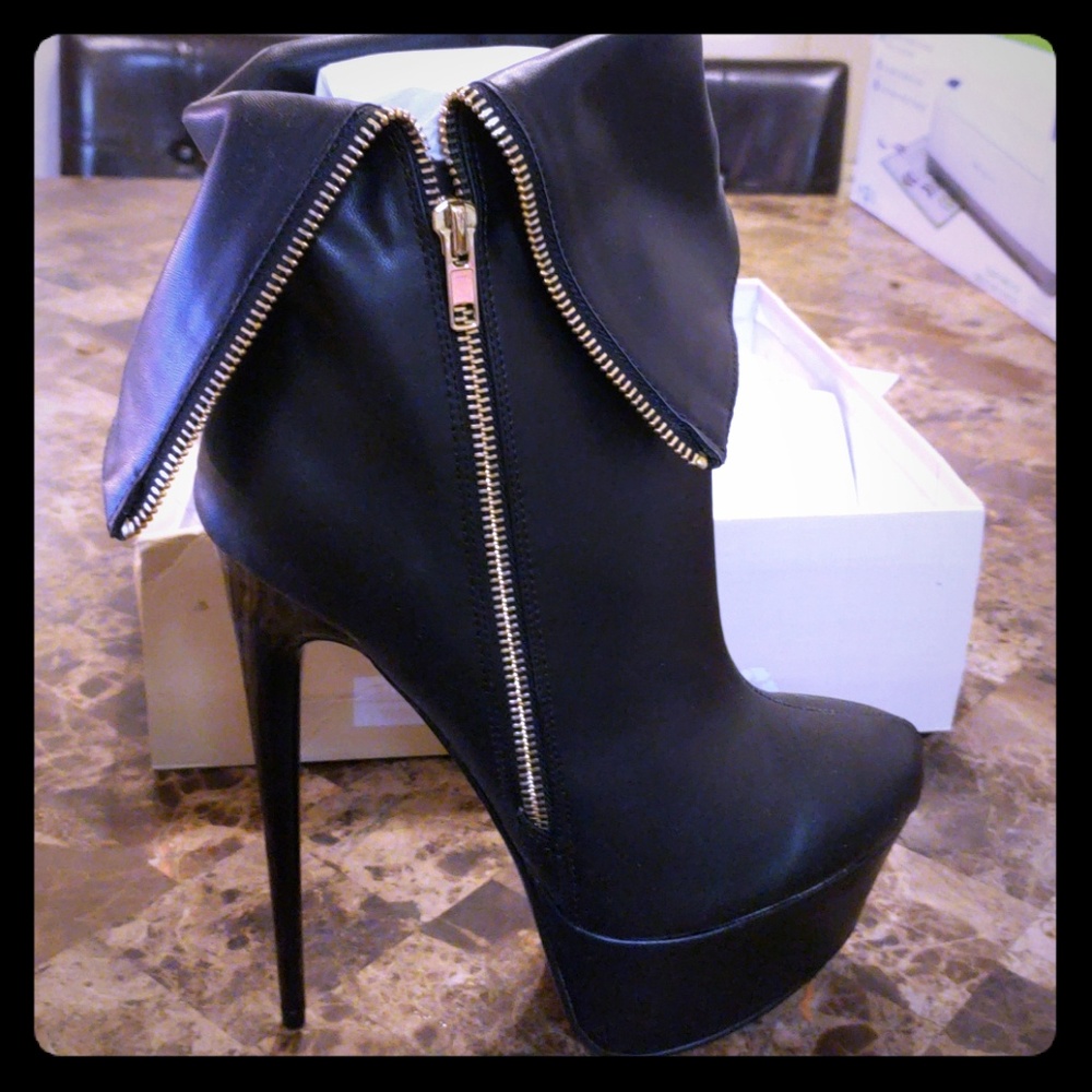 Shoes new